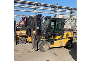 2017 Yale  GDP110VX  Forklift